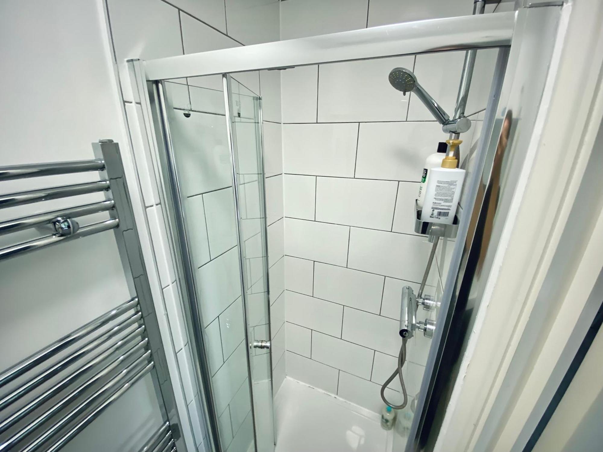 Charming Studio 30Min To Central London Londres Exterior foto